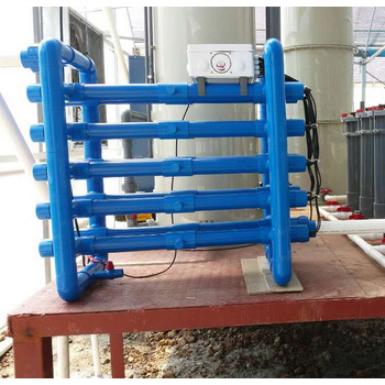 Tube type ultraviolet sterilizer